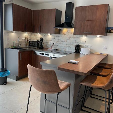 Apartamento Studio Loft Du Lac Avec Terrasse Avec Vue Sur Le Lac Et La Motte Vaivre-et-Montoille Exterior foto